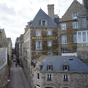 De La Cité Hotel